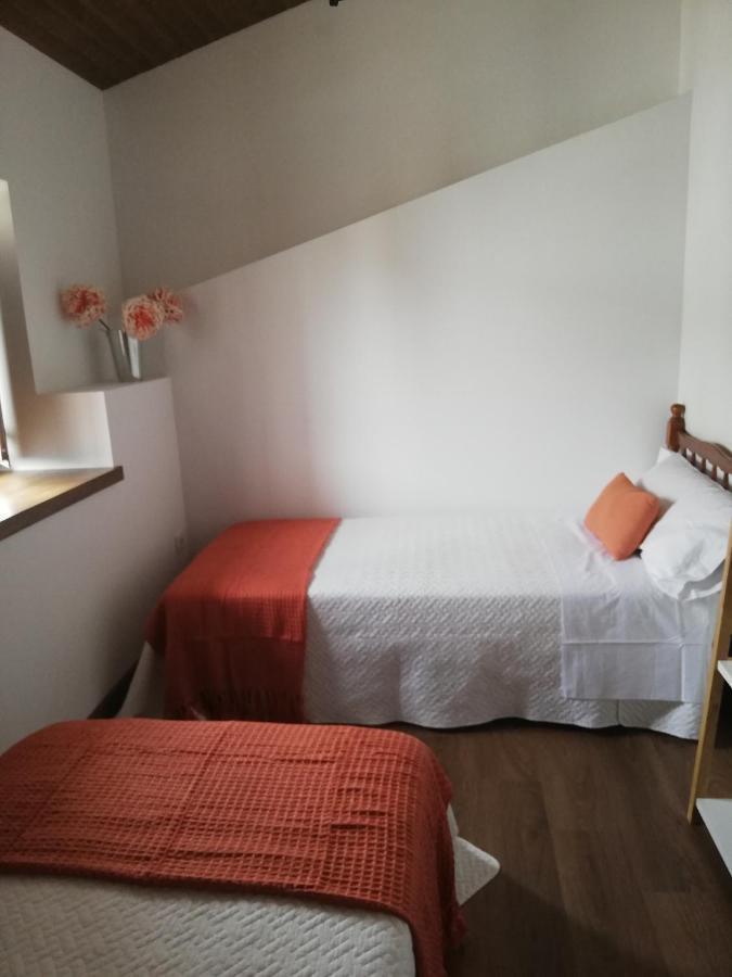 Casa Rural El Enebro 4 Estrellas Navamorcuende Eksteriør billede